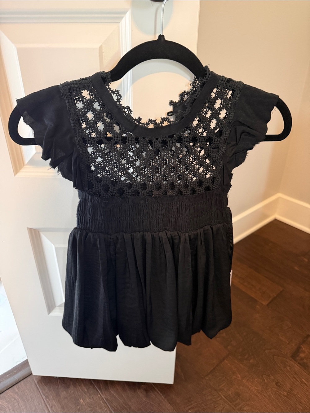 Free People Womens Black Crochet Yoke Flutter Sleeve Top